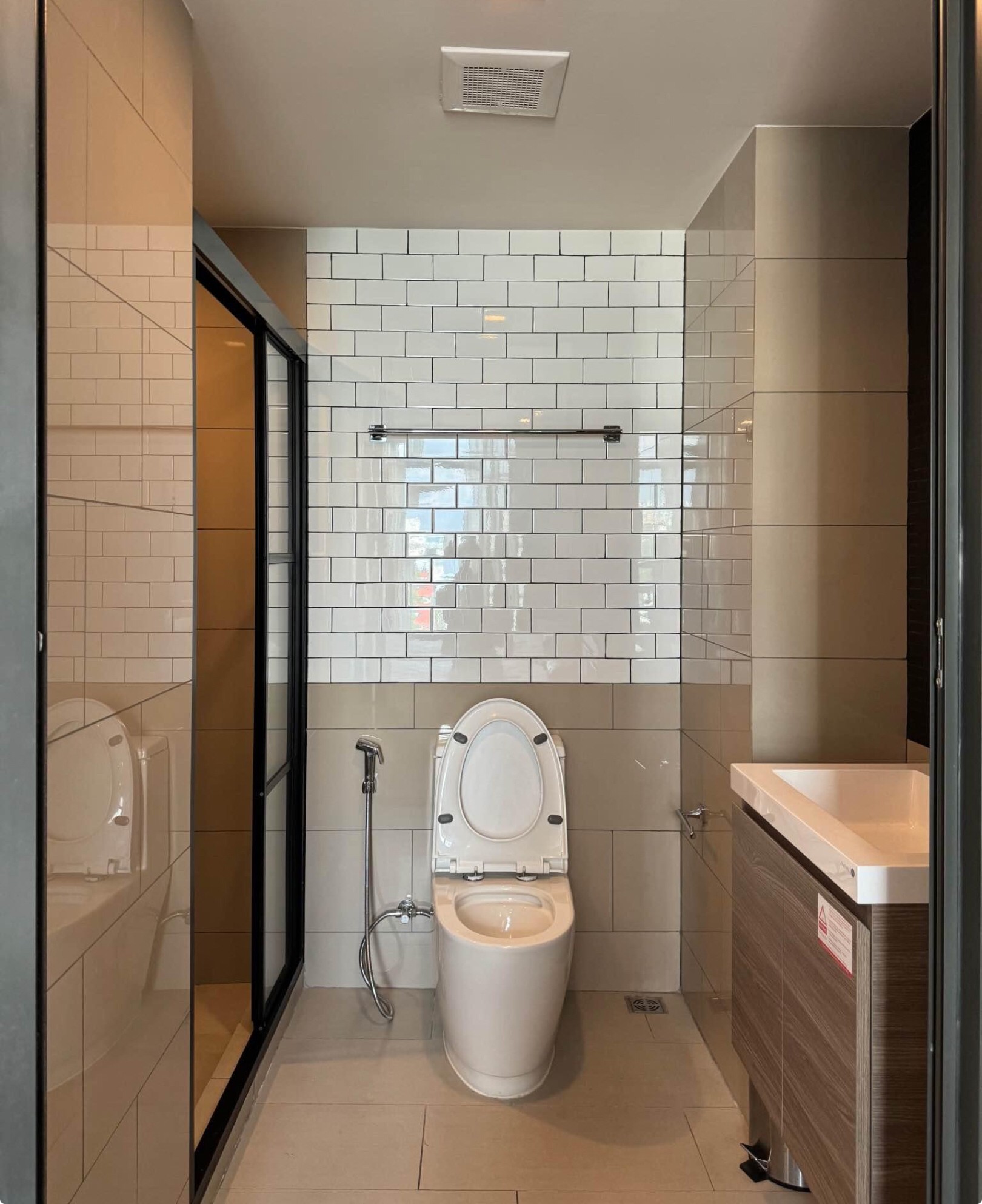 ให้เช่า มาเอสโตร 19 รัชดา 19 - วิภา พื้นที่ 30 ตรม. 1 ห้องนอน ราคาเช่า 18,000 บาท/เดือน