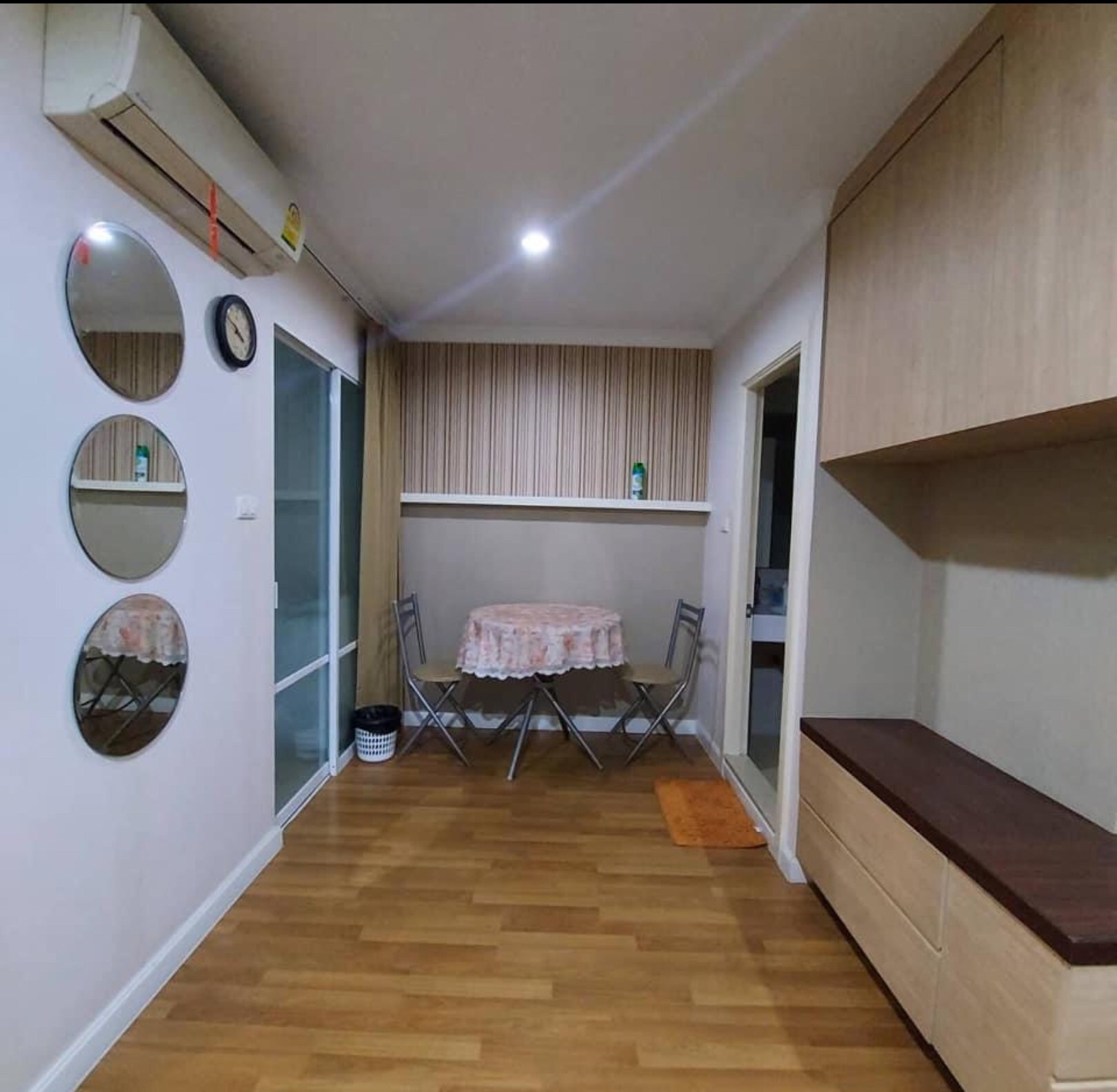 ให้เช่า ลุมพินี เพลส พระราม 9 - รัชดา 34 ตร.ม. 1 ห้องนอน ราคาเช่า 13,000 บาท/เดือน