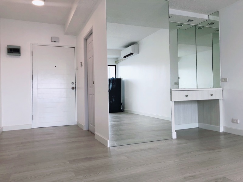 ขาย คอนโด ศรีวรา แมนชั่น 2 พื้นที่ 38 ตร.ม. สตูดิโอ ขาย 1.95 ล้านบาท