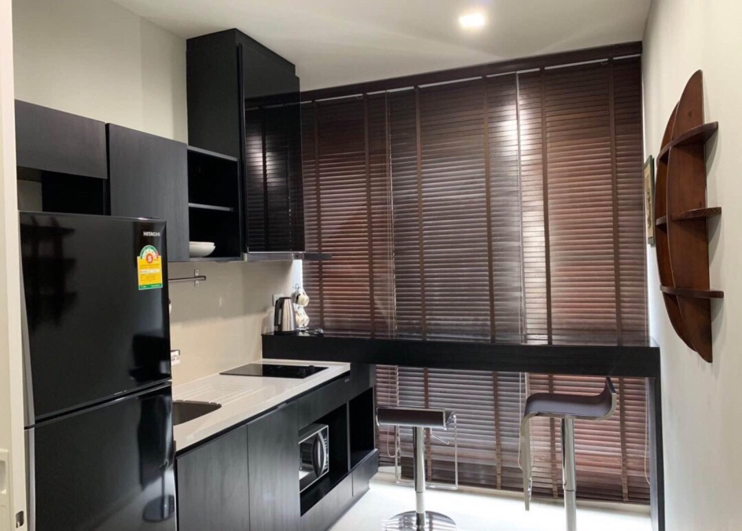 ให้เช่า คอนโด ริทึ่ม สุขุมวิท 44/1 พื้นที่ 35 ตรม. 1 ห้องนอน ราคาเช่า 22,000 บาท/เดือน