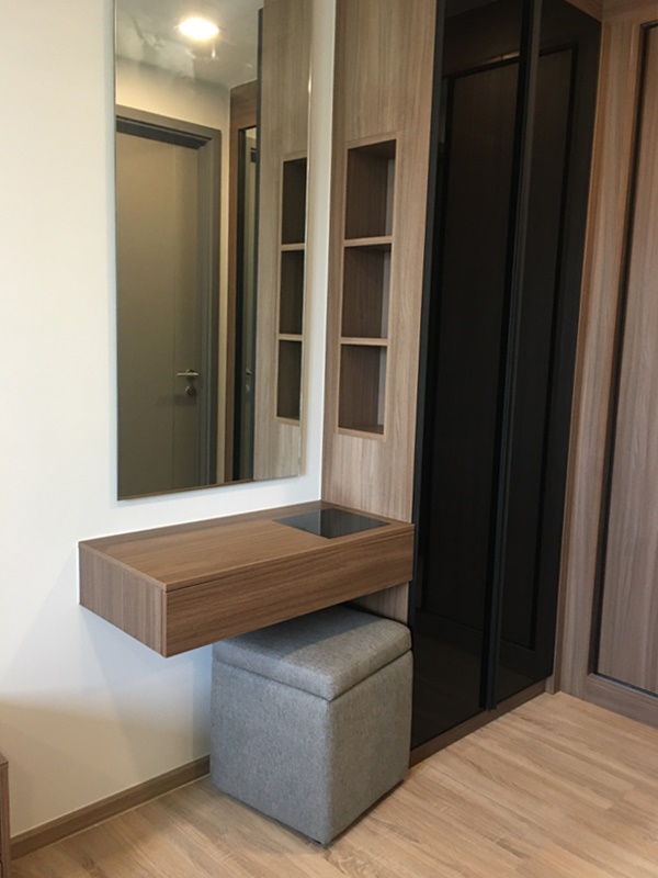 ให้เช่าคอนโด ทากะ เฮาส์ เอกมัย 12 พื้นที่ 30 ตร.ม. 1 ห้องนอน เช่า 17,000 บ/ด