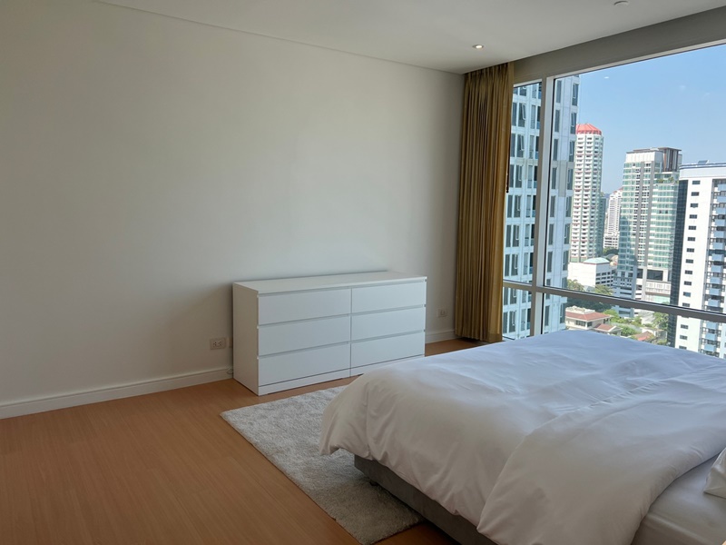 ให้เช่าคอนโด ฟูลเลอตัน สุขุมวิท พื้นที่ 96 ตร.ม. 2 ห้องนอน เช่า 78,000 บ/ด