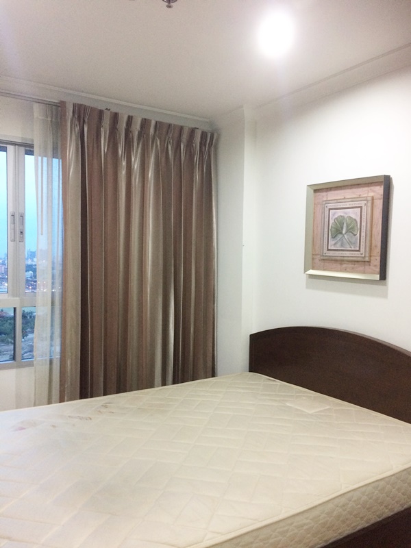 ให้เช่า/ ขายคอนโด ลุมพินี เพลส พระราม 9 พื้นที่ 34 ตร.ม. 1 ห้องนอน ขาย 3.3 ล้านบาท เช่า 13,000 บาท