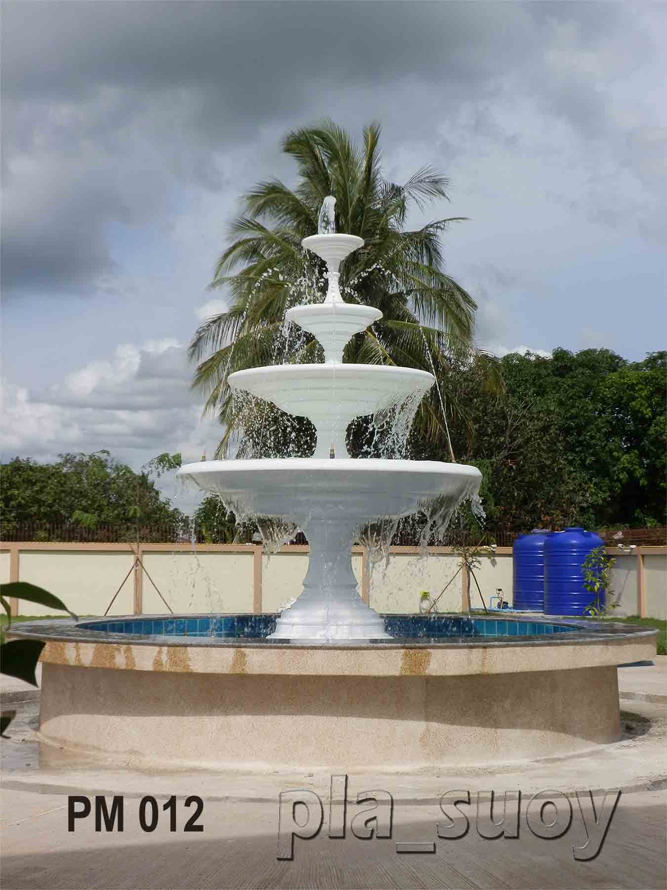 น้ำพุ ฮวงจุ้ย หน้าบ้าน คุณ สุรศักดิ์ เจ้าของ Polo Maker ที่ กาญจนบุรี