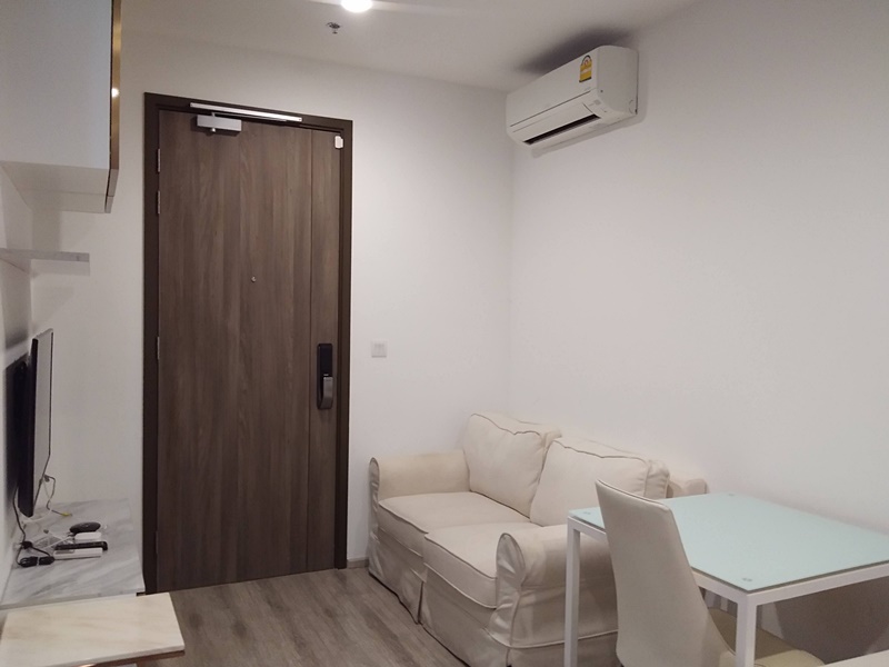 ให้เช่าคอนโด ไอดีโอ โมบิ อโศก พื้นที่ 28 ตร.ม. สตูดิโอ เช่า 14,000 บ/ด