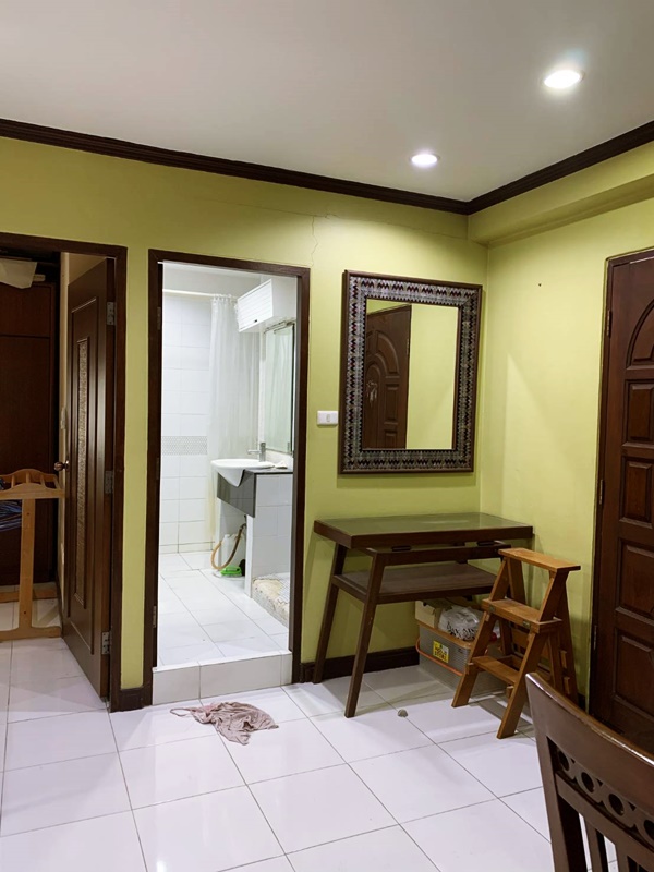 ขายคอนโด สราญใจ แมนชั่น พื้นที่ 78 ตร.ม. 2 ห้องนอน ขาย 5.7 ล้านบาท