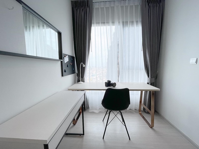 ให้เช่าคอนโด ไลฟ์ อโศก - พระราม 9 พื้นที่ 26 ตร.ม. ห้องสตูดิโอ เช่า 16,000 บ/ด