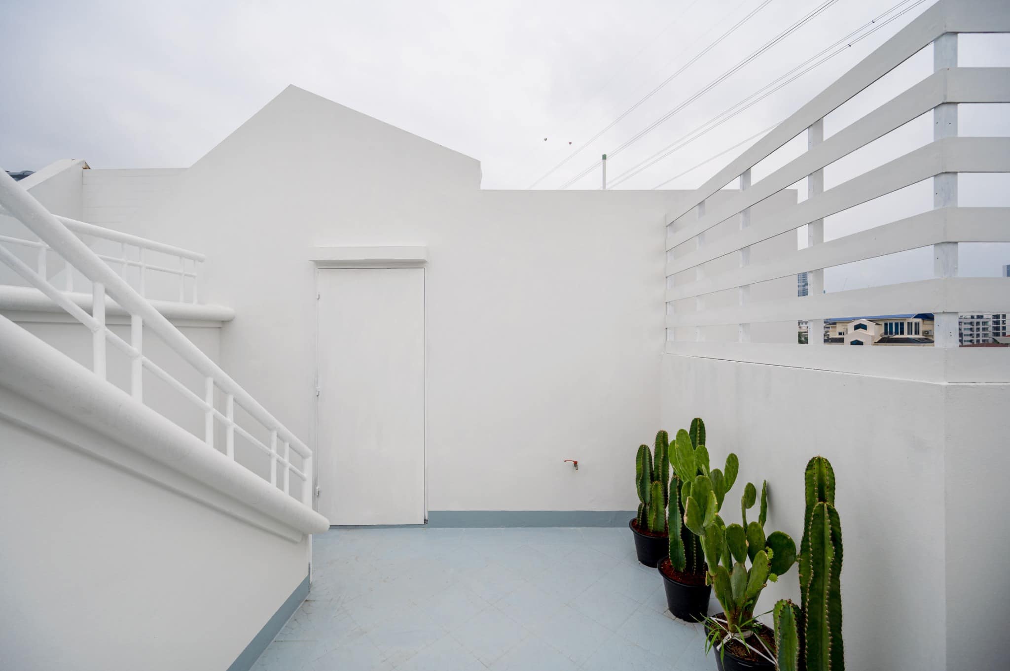 ขาย/ให้เช่า ทาวน์โฮม 4.5 ชั้น ย่านจตุจักร พื้นที่ 26 ตรว. 5 ห้องนอน เช่า 300,000 บ/ด ขาย 19.99 ล้าน