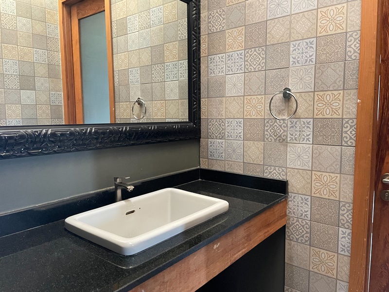 ให้เช่าทาวน์โฮม 2 ชั้น เจริญราษฎร์ 5 พื้นที่ 20 ตรว. 3 ห้องนอน เช่า 48,000 บ/ด