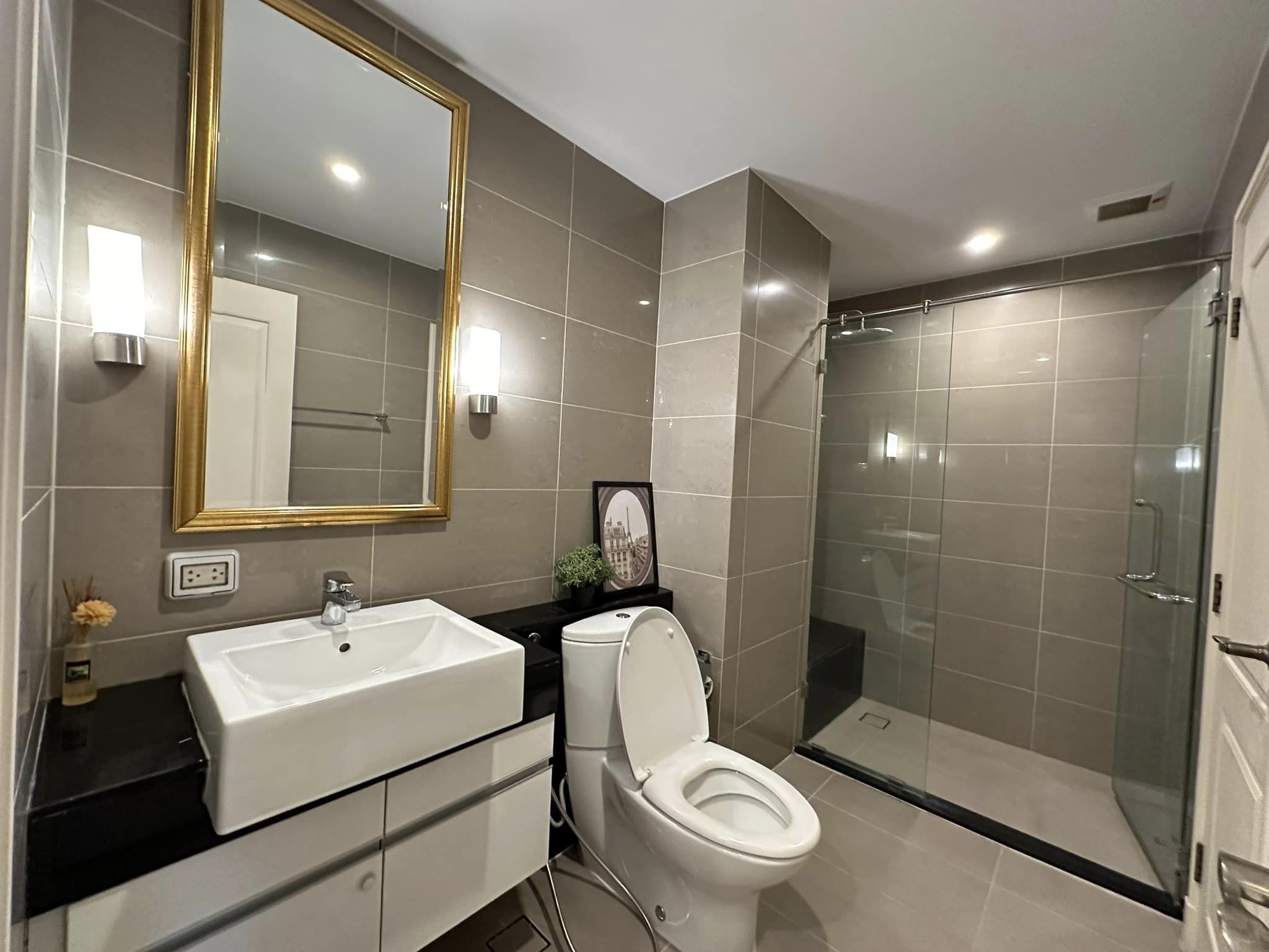 ให้เช่าคอนโด ศุภาลัย เวลลิงตัน พื้นที่ 47 ตรม. 1 ห้องนอน ราคาเช่า 23,000 /เดือน