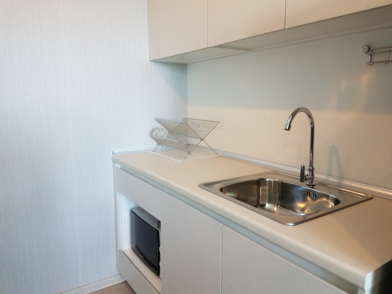 ให้เช่าคอนโด ชีวาทัย เพชรเกษม 27 พื้นที่ 31 ตร.ม. 1 ห้องนอน เช่า 11,000 บ/ด