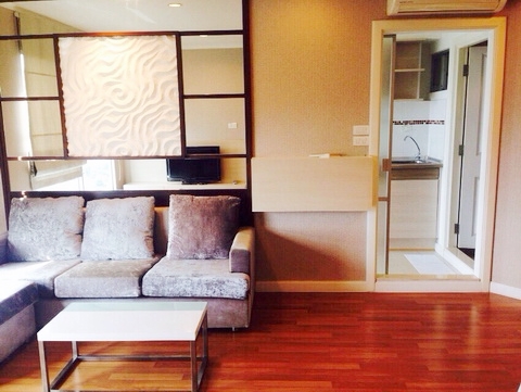 ให้เช่าคอนโด ลุมพินี เพลส รัชโยธิน ตึก B ชั้น 12 พื้นที่ 56 ตรม. 2 ห้องนอน