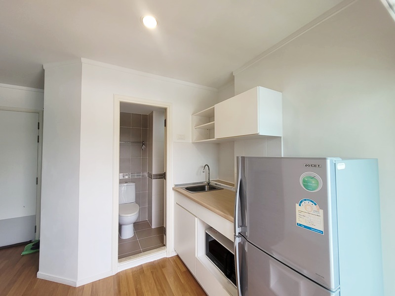 ให้เช่าคอนโด ลุมพินี พาร์ค พระราม 9–รัชดา พื้นที่ 26 ตร.ม. 1 ห้องนอน เช่า 11,000 บ/ด