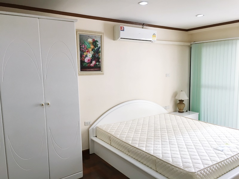 ให้เช่าคอนโด สราญใจ แมนชั่น พื้นที่ 70 ตร.ม. 1 ห้องนอน เช่า 22,000 บ/ด