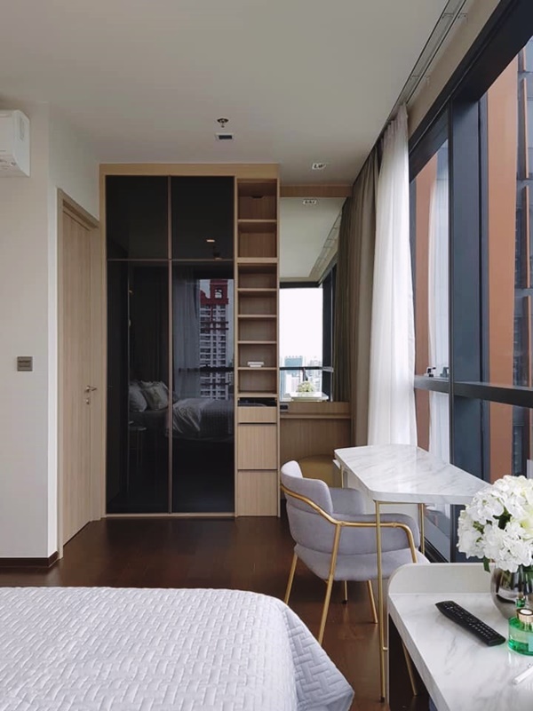 ขาย/ให้เช่า เดอะ ไลน์ ราชเทวี 80 ตร.ม. 2 ห้องนอน ให้เช่า 40,000 บ/ด ขาย 22 ล้านบาท