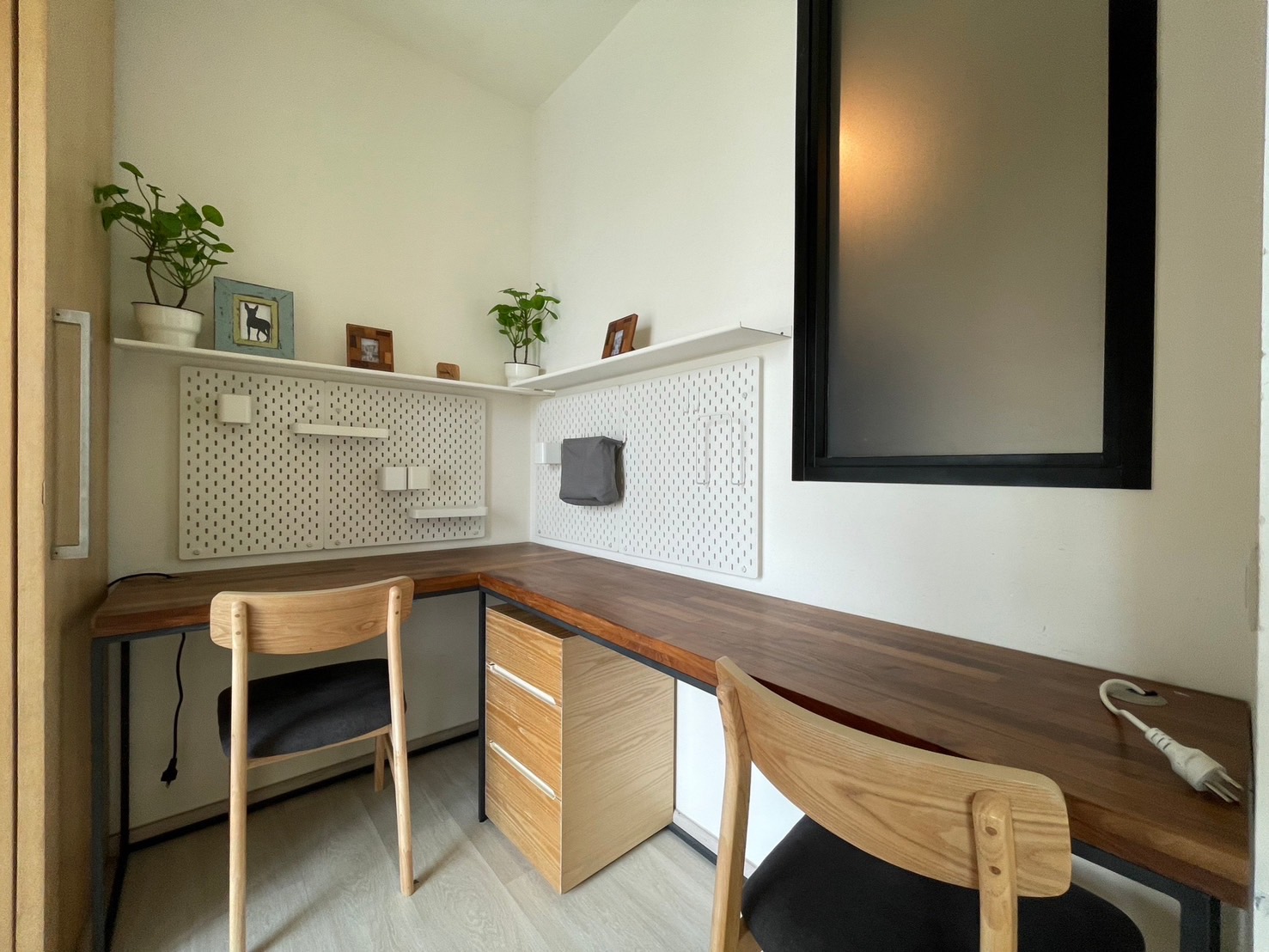 ให้เช่าคอนโดไลฟ์ อโศก พื้นที่ 35 ตร.ม. 1 ห้องนอน เช่า 20,500 บ/ด