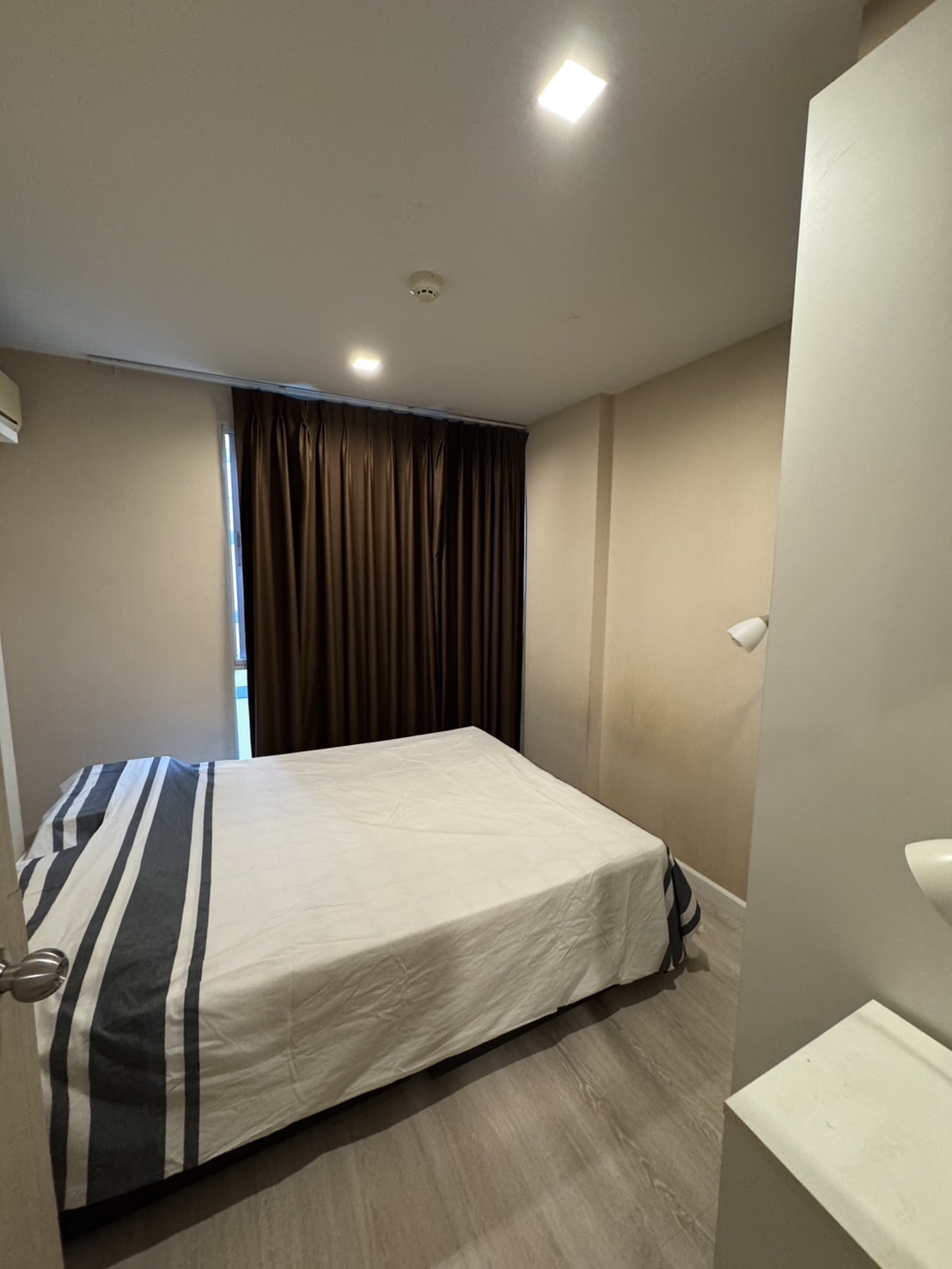 ให้เช่าคอนโด เมโทรลักซ์ พระราม 4 แบบ 1 ห้องนอน