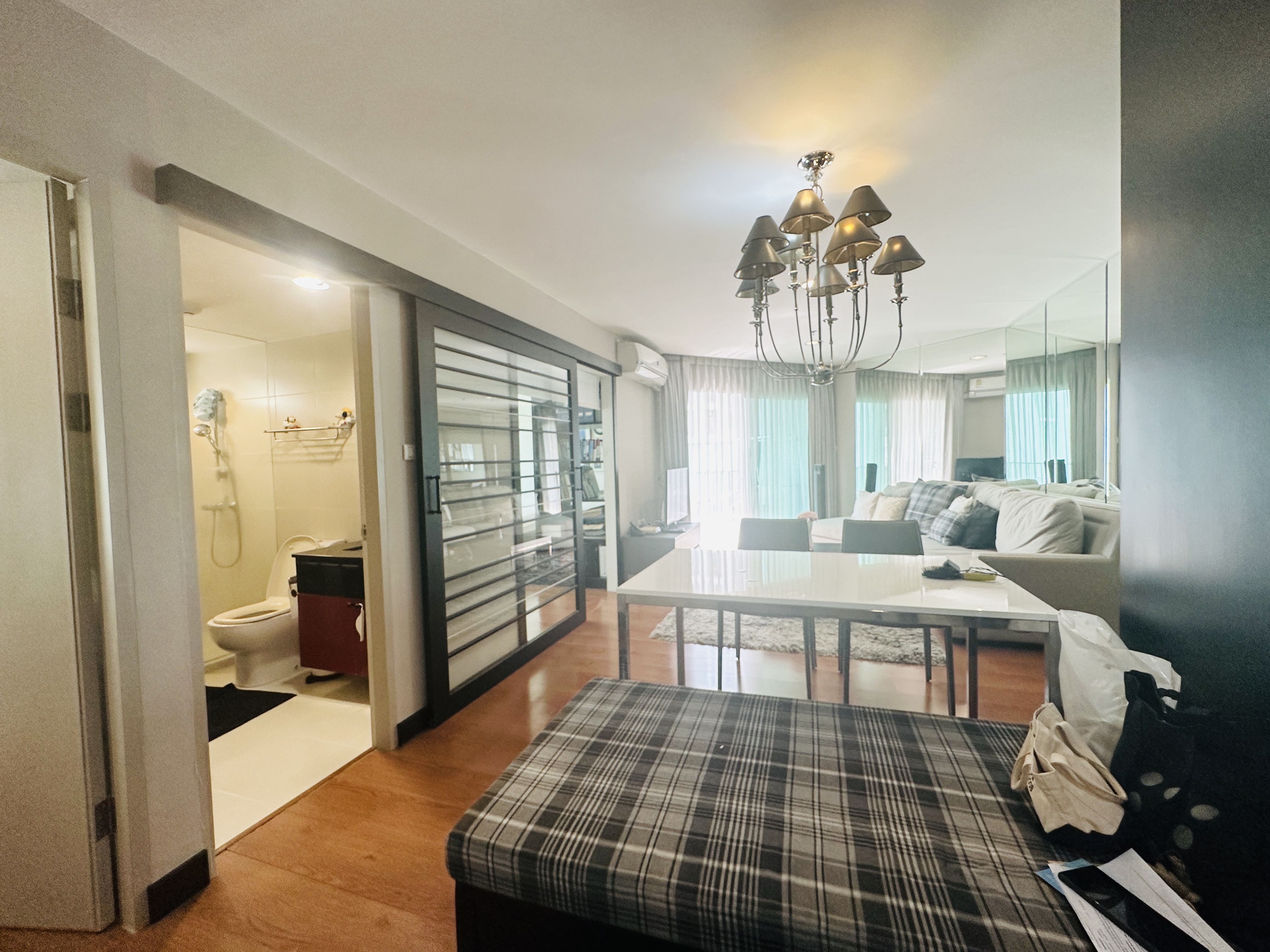 ขายคอนโด เบลล์ แกรนด์ พระราม 9 พื้นที่ 77 ตร.ม. 2 ห้องนอน ขาย 7.6 ล้านบาท