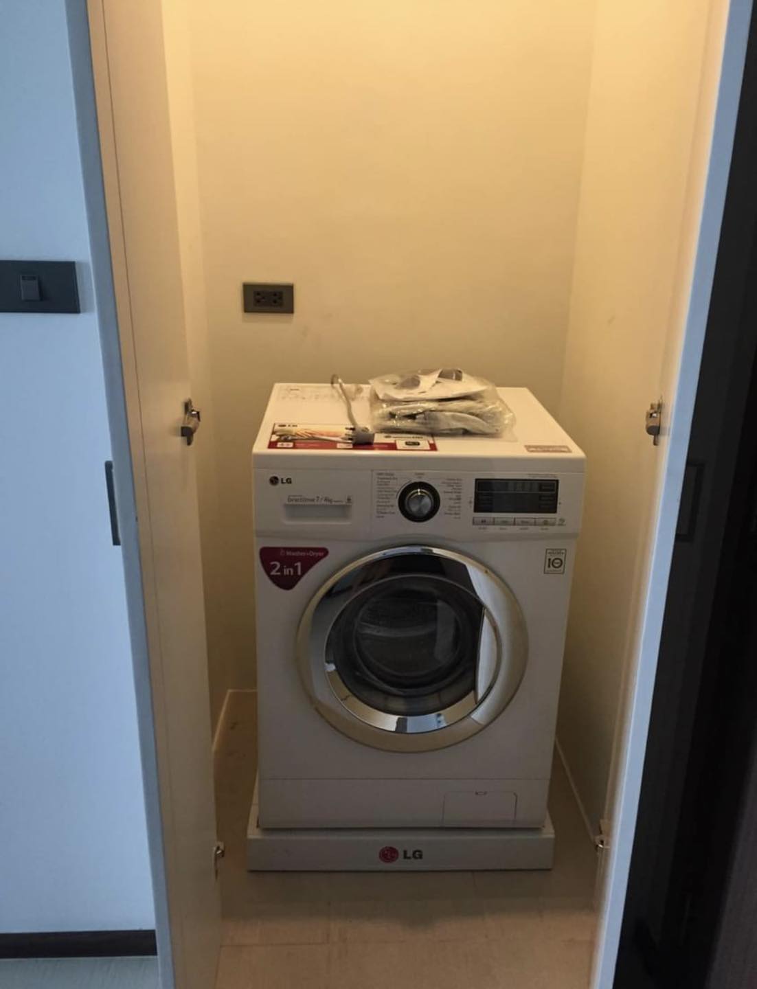 ให้เช่า วายน์ บาย แสนสิริ 30 ตร.ม 1 ห้องนอน ราคา 12,000 บาท/เดือน