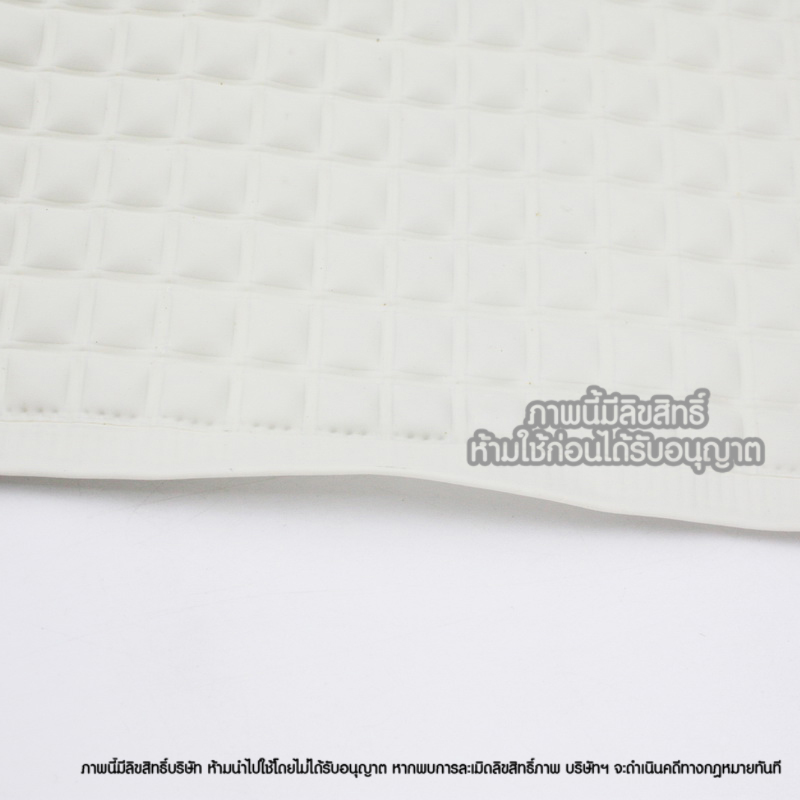 Pureen แผ่นยางธรรมชาติ รองนอน ลายตาราง แบบปุ่มลม Air Filled Rubber Cot Sheet [Size S] [45x60 ซม]