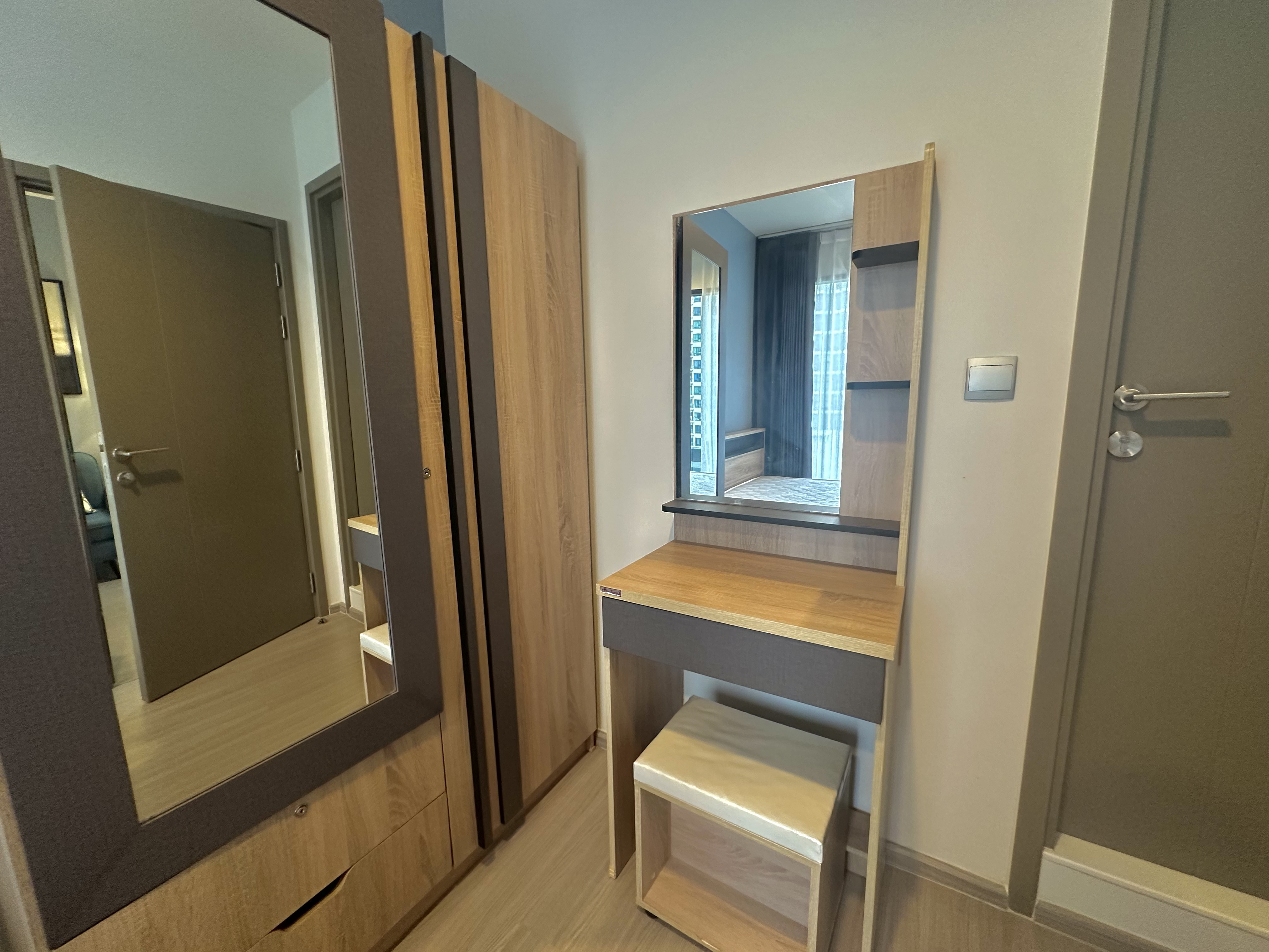 ให้เช่าคอนโด ไลฟ์ อโศก ไฮป์ พื้นที่ 49 ตร.ม. 2 ห้องนอน เช่า 32,000 บ/ด