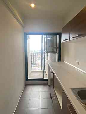 ขายคอนโด เดอะ ทรี อินเตอร์เชนจ์ พื้นที่ 60 ตร.ม. 2 ห้องนอน 2 ห้องน้ำ ขาย 5.6 ล้านบาท