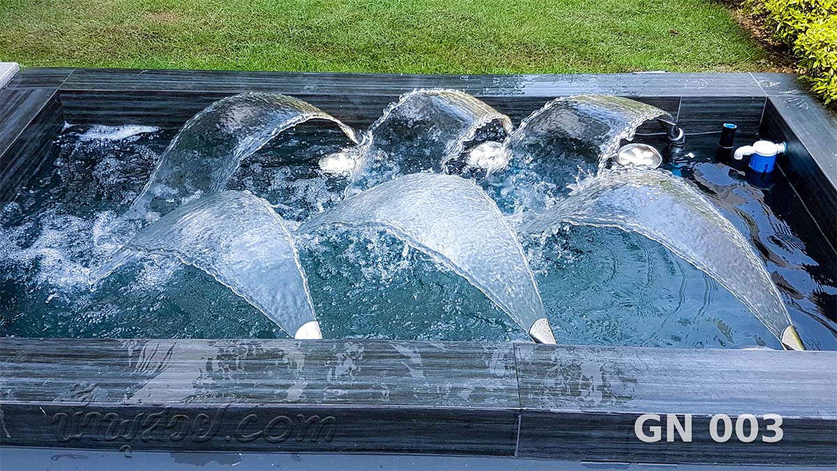 น้ำพุปากเป็ด บ่อทรงสี่เหลี่ยม คุณกอล์ฟ บ้าน นันทวัน พระราม9 - ศรีนครินทร์