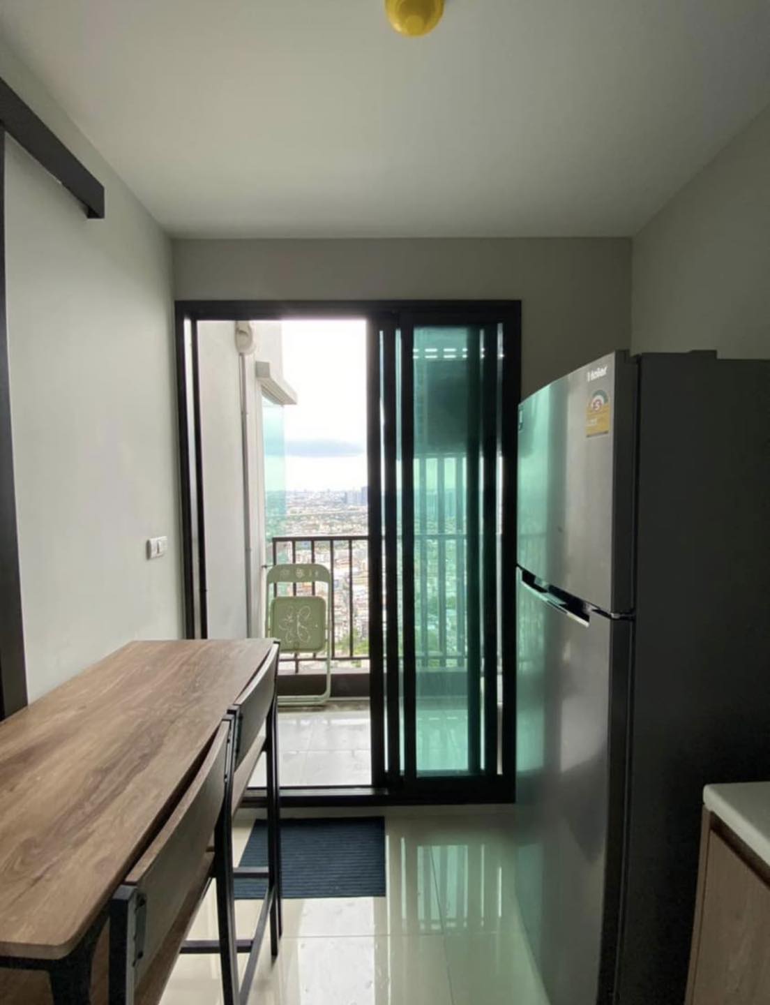 ให้เช่า เดอะ สเตจ เตาปูน อินเตอร์เชนจ์ พื้นที่ 33 ตร.ม 1 ห้องนอน ราคา 12,000 บาท/เดือน