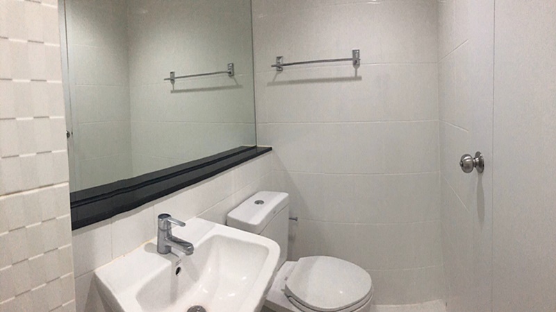 ขายคอนโด เดอะ ทรี อินเตอร์เชนจ์ พื้นที่ 23 ตร.ม. ห้องสตูดิโอ ขาย 2.3 ล้านบาท