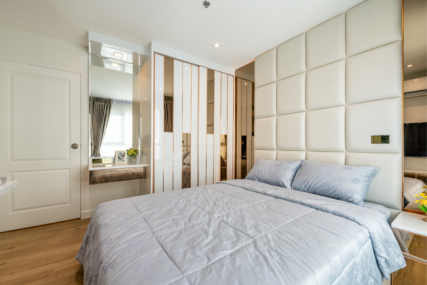 ขายคอนโด เบลล์ แกรนด์ พระราม 9 พื้นที่ 108 ตร.ม. 3 ห้องนอน ขาย 22 ล้านบาท