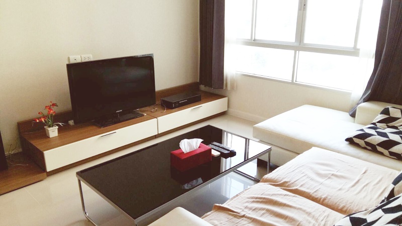 ให้เช่าคอนโด ลุมพินี เพลส พระราม 9 พื้นที่ 71 ตร.ม. 2 ห้องนอน เช่า 26,000 บ/ด