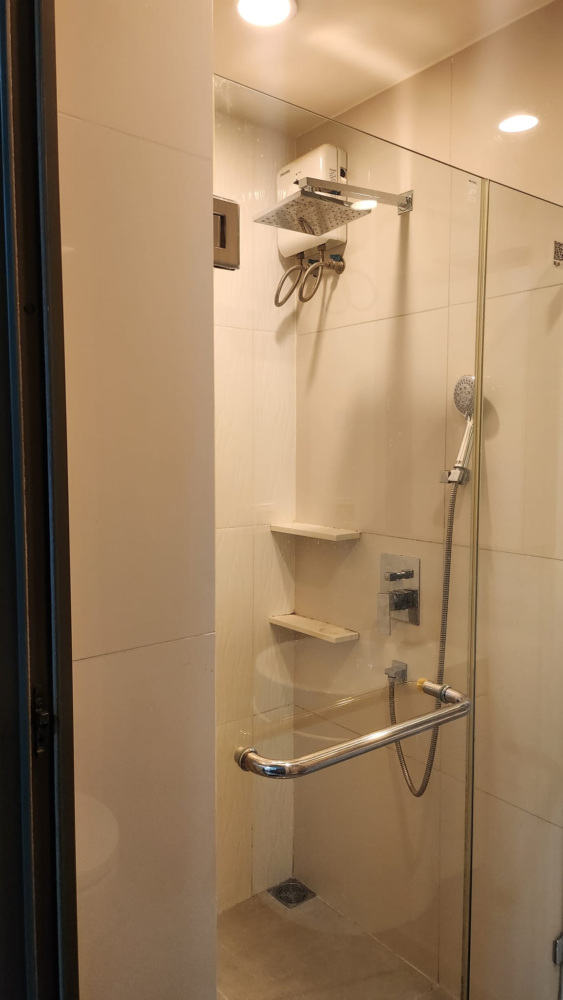 ให้เช่าคอนโด ริทึ่ม อโศก พื้นที่ 22 ตรม. ห้องสตูดิโอ ราคาเช่า 14,000 /เดือน