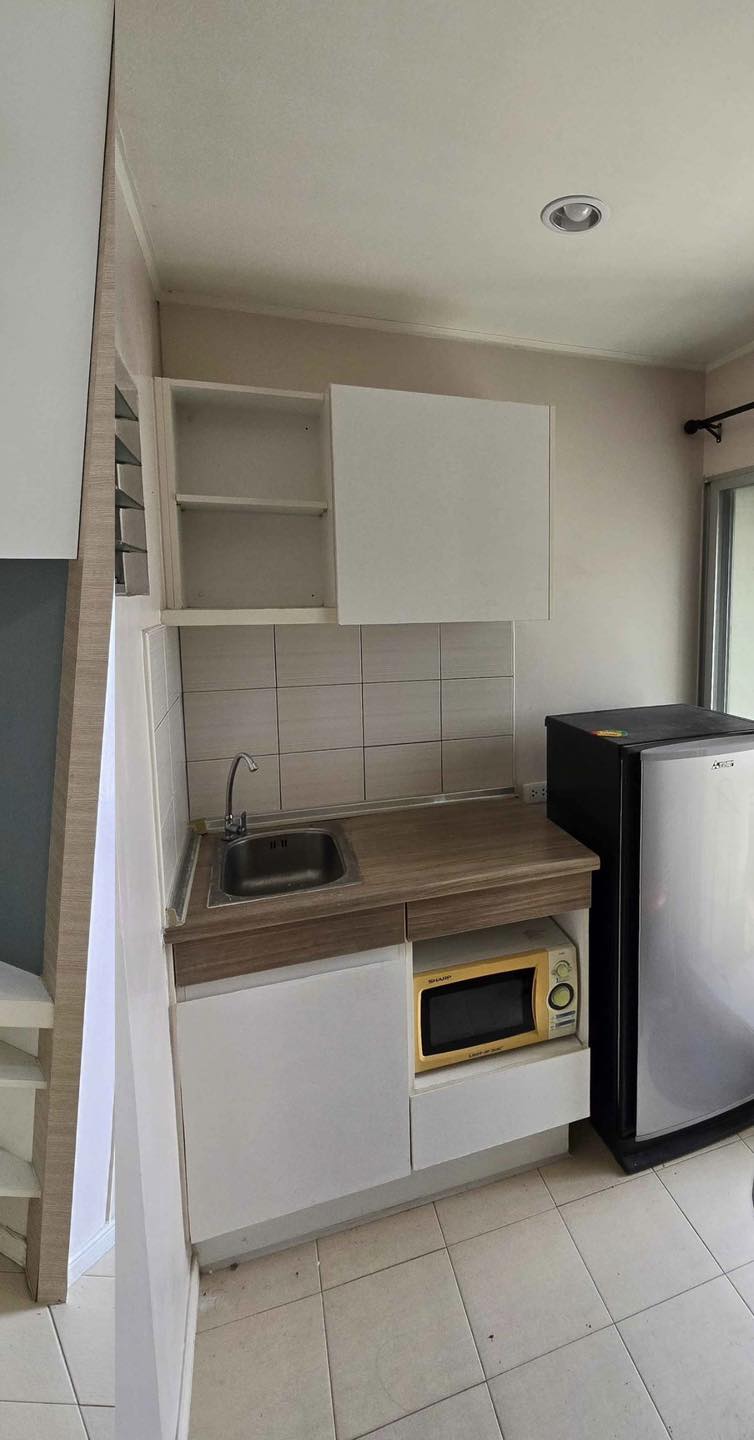 ให้เช่า ลุมพินี คอนโดทาวน์ รามอินทรา นวมินทร์ 23 ตร.ม ห้องสตูดิโอ ห้องมุม ราคา 6,500 บาท/เดือน