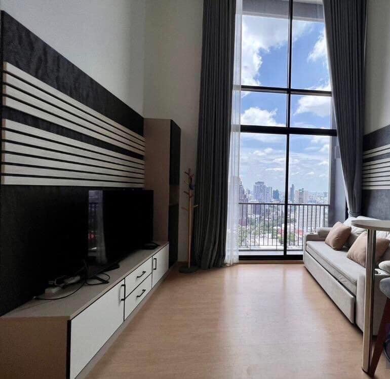 ให้เช่าคอนโด มารุ เอกมัย 2 พื้นที่ 43 ตรม. Duplex 1 ห้องนอน เช่า 36,000 บาท/เดือน