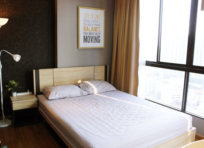 ขายคอนโด เดอะ ทรี อินเตอร์เชนจ์ พื้นที่ 22 ตร.ม. ห้องคูเปอร์ ขาย 2.1 ล้านบาท