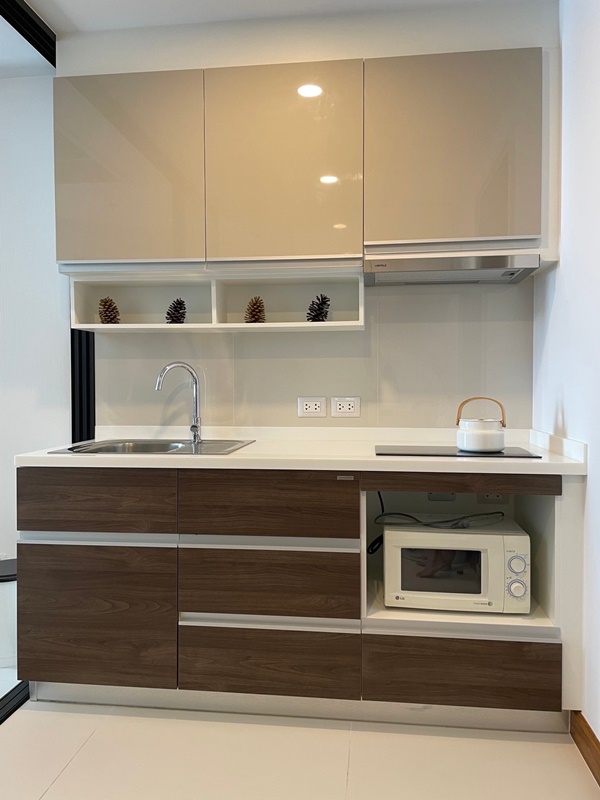 ให้เช่าคอนโด ศุภาลัย พรีเมียร์ เจริญนคร 48 ตร.ม. 1 ห้องนอน เช่า 18,000 บาท/เดือน