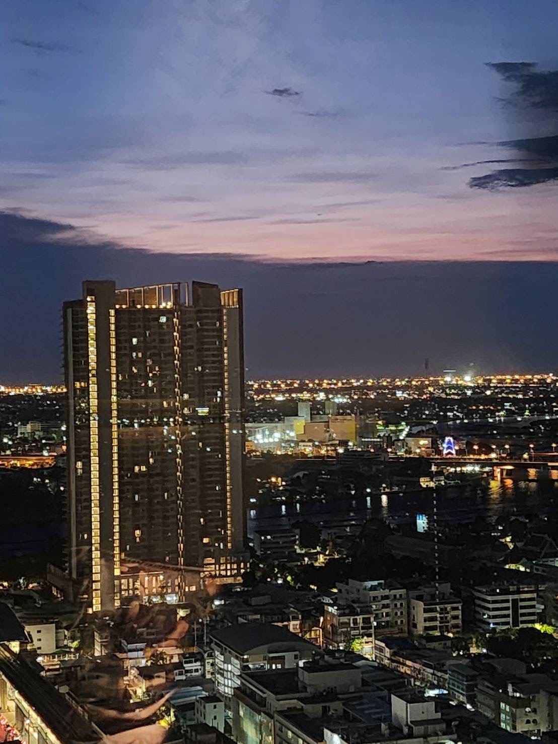 ให้เช่าคอนโด เดอะ สเตจ เตาปูน อินเตอร์เชนจ์ พื้นที่ 33 ตร.ม. 1 ห้องนอน เช่า 12,000 บ/ด