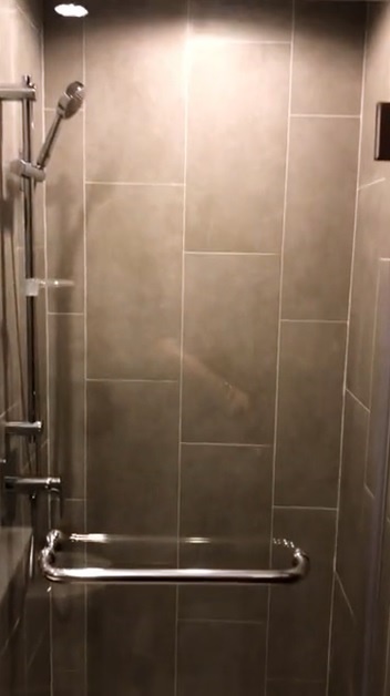 ให้เช่าคอนโด ซี เอกมัย พื้นที่ 29.5 ตร.ม. 1 ห้องนอน เช่า 13,500 บ/ด