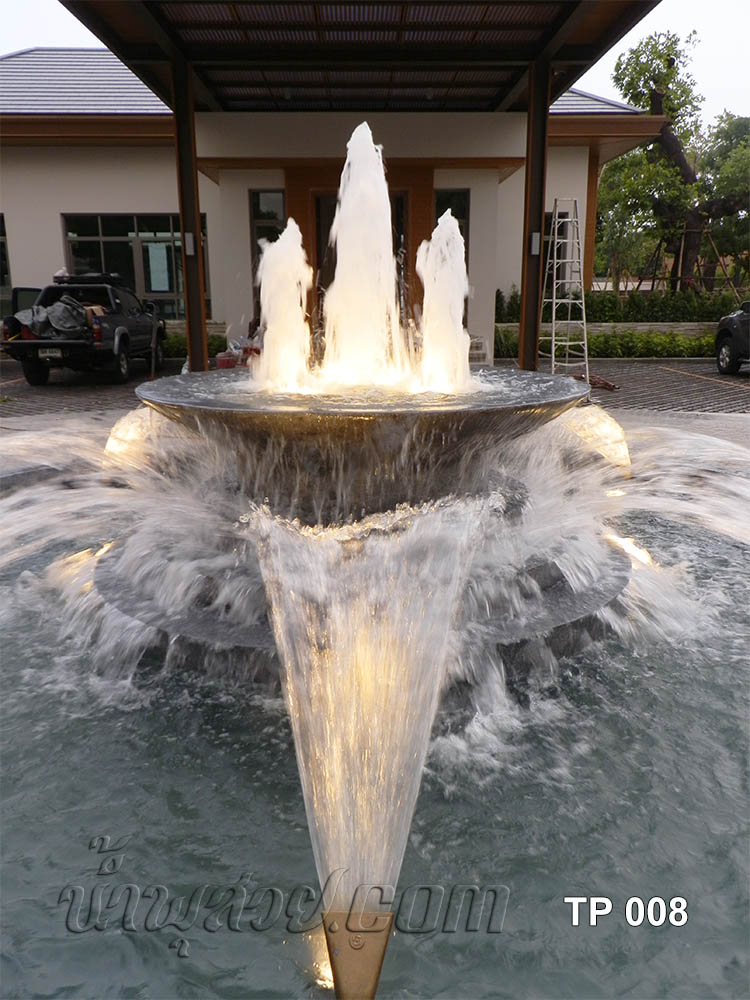 บ่อน้ำพุวงเวียน วงกลม 5.57ม. ชุดน้ำพุ 12 หัว ที่เจ้าสัว โคราช