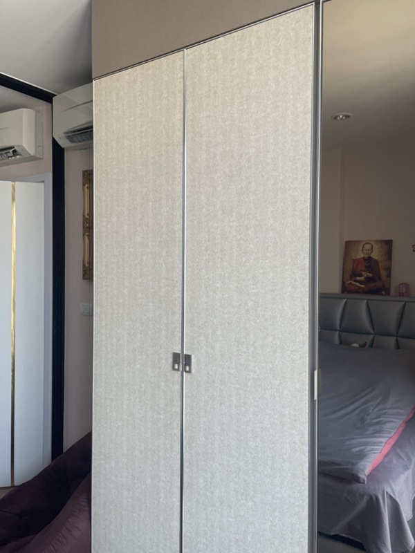 ให้เช่าคอนโด เดอะ ทรี อินเตอร์เชนจ์ พื้นที่ 35 ตร.ม. 1 ห้องนอน เช่า 14,000 บ/ด