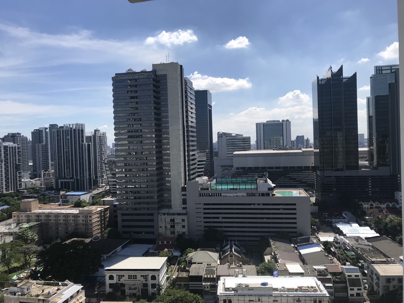 ให้เช่าคอนโด ลุมพินี เพลส พระราม 9 พื้นที่ 75 ตร.ม. 2 ห้องนอน เช่า 28,000 บ/ด