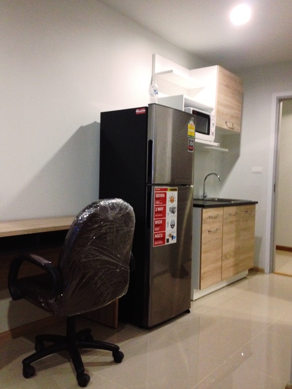 ให้เช่าคอนโด ริชพาร์ค 2 แอท เตาปูน อินเตอร์เชนจ์ พื้นที่ 23 ตร.ม. สตูดิโอ เช่า 7,000 บ/ด