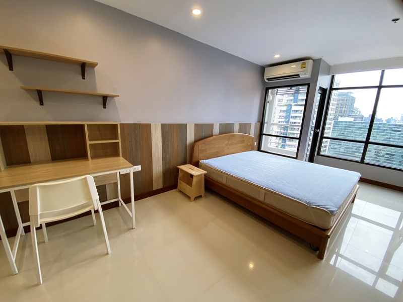 ให้เช่าคอนโด พญาไท เพลส พื้นที่ 60 ตร.ม. 1 ห้องนอน เช่า 21,000 บ/ด