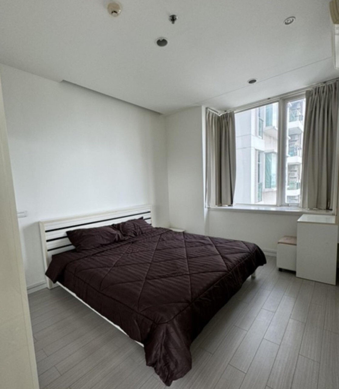 ให้เช่าคอนโด ทีซี กรีน พระราม 9 พื้นที่ 55 ตร.ม. 2 ห้องนอน เช่า 22,000 บ/ด