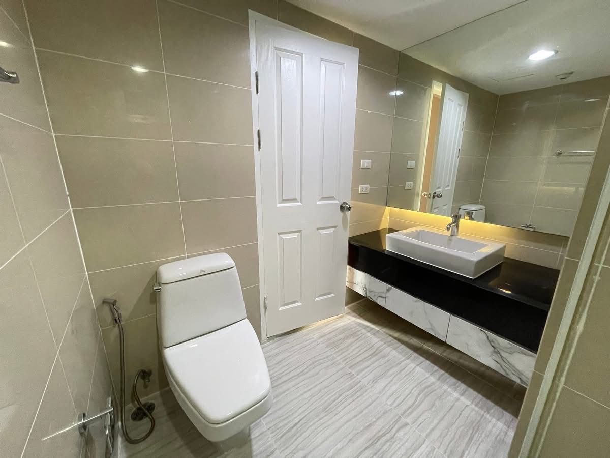 ให้เช่าคอนโด เบลล์ แกรนด์ พระราม 9 พื้นที่ 105 ตรม. 3 ห้องนอน 2 ห้องน้ำ