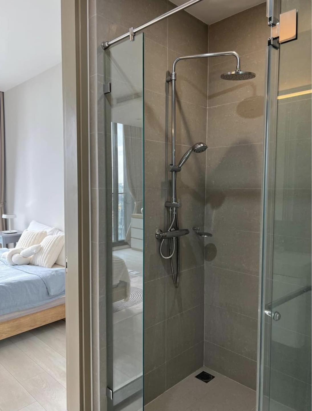 ให้เช่าคอนโด โนเบิล เพลินจิต พื้นที่ 50 ตร.ม 1 ห้องนอน ราคา 39,000 บาท/เดือน