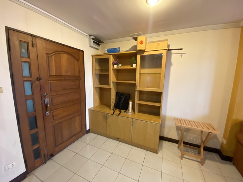 ขายคอนโด ศุภาลัย เพลส สุขุมวิท 39 พื้นที่ 75 ตรม. 2 ห้องนอน ขาย 5 ล้านบาท