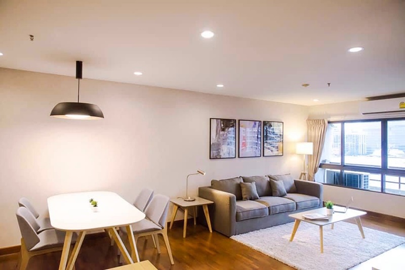 ให้เช่าคอนโด บ้าน เพลินจิต พื้นที่ 100 ตรม. 2 ห้องนอน ให้เช่า 45,000 บ/ด