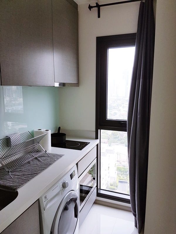 ขายคอนโด ริทึ่ม สุขุมวิท 36-38 พื้นที่ 33 ตร.ม. 1 ห้องนอน ขาย 8.5 ล้านบาท