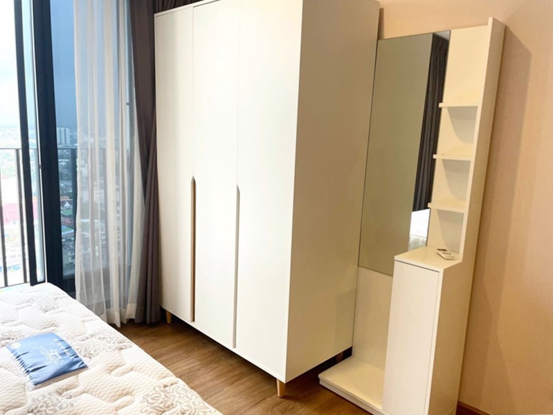 ขายคอนโด เดอะ ทรี อินเตอร์เชนจ์ พื้นที่ 36 ตร.ม. 1 ห้องนอน ขาย 3.3 ล้านบาท